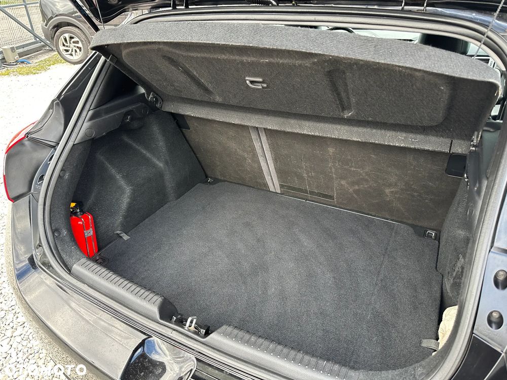Hyundai i30 1.6 GDI Premium - 21