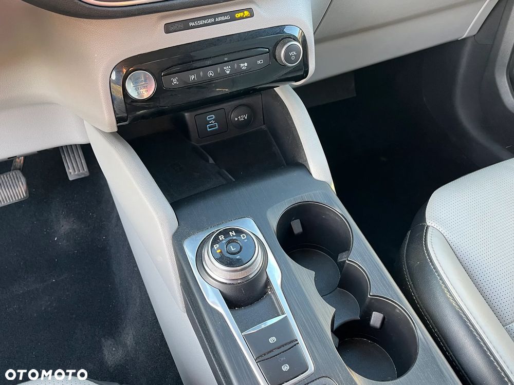 Ford Escape - 16