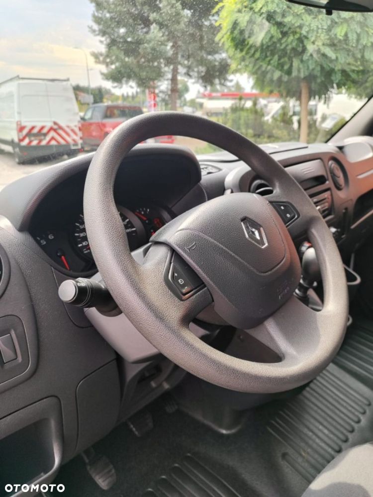 Renault Master - 13