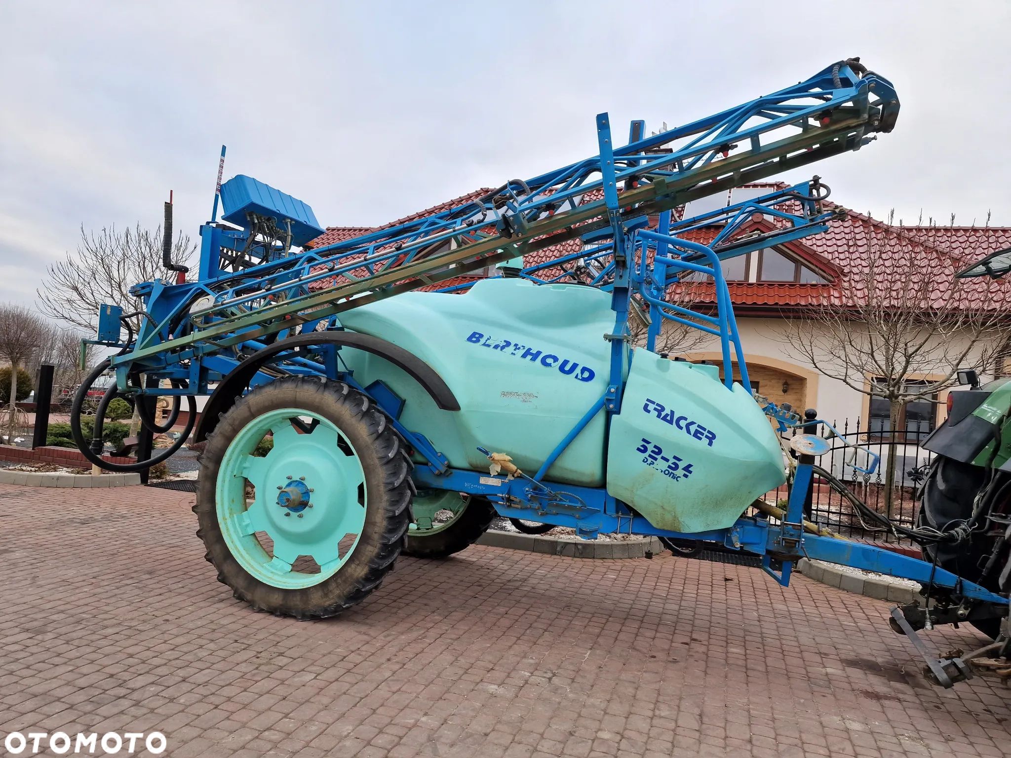 Berthoud Tracker 32-34, 21m, 3200L - 1
