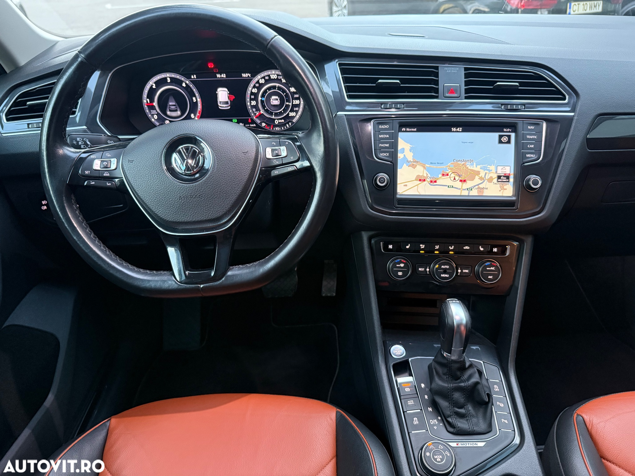 Volkswagen Tiguan 2.0 TDI 4Mot DSG Highline - 9
