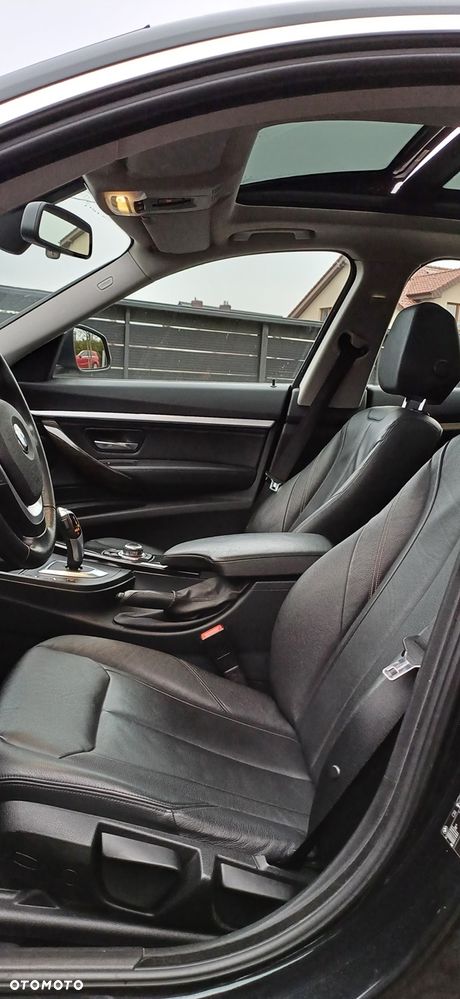 BMW Seria 3 318d Luxury Line - 12