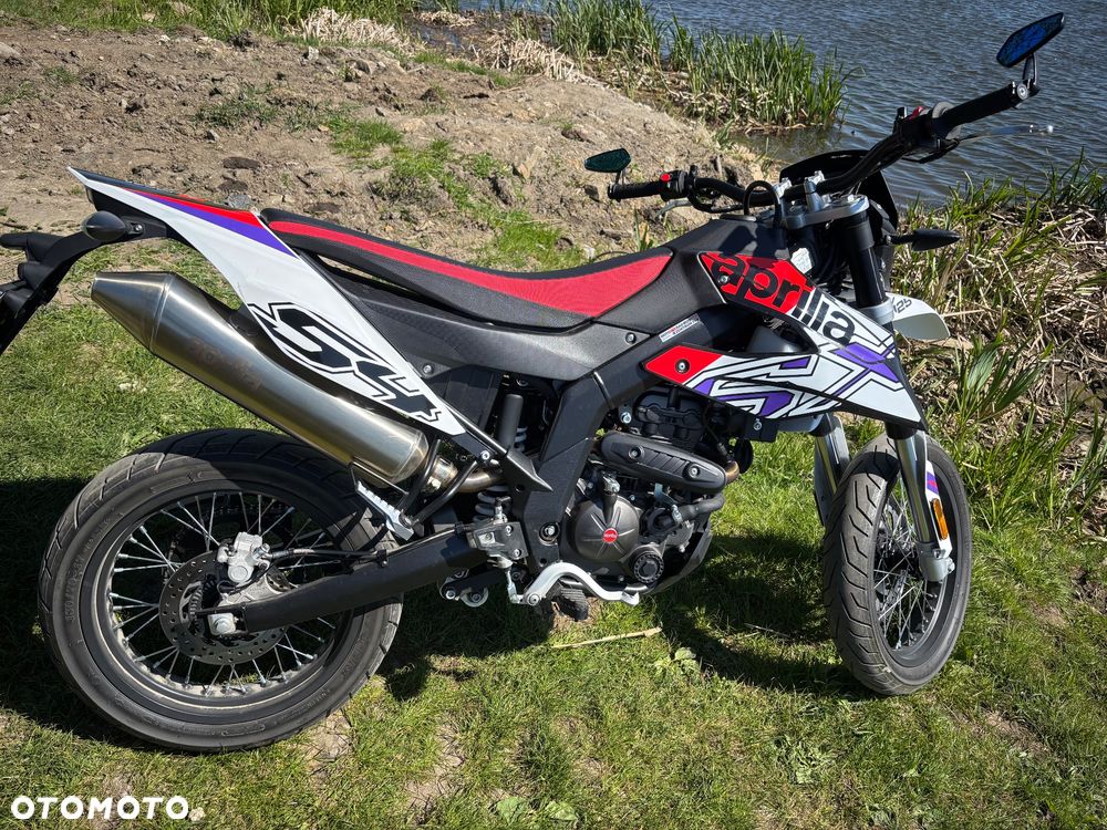 Aprilia SX - 12