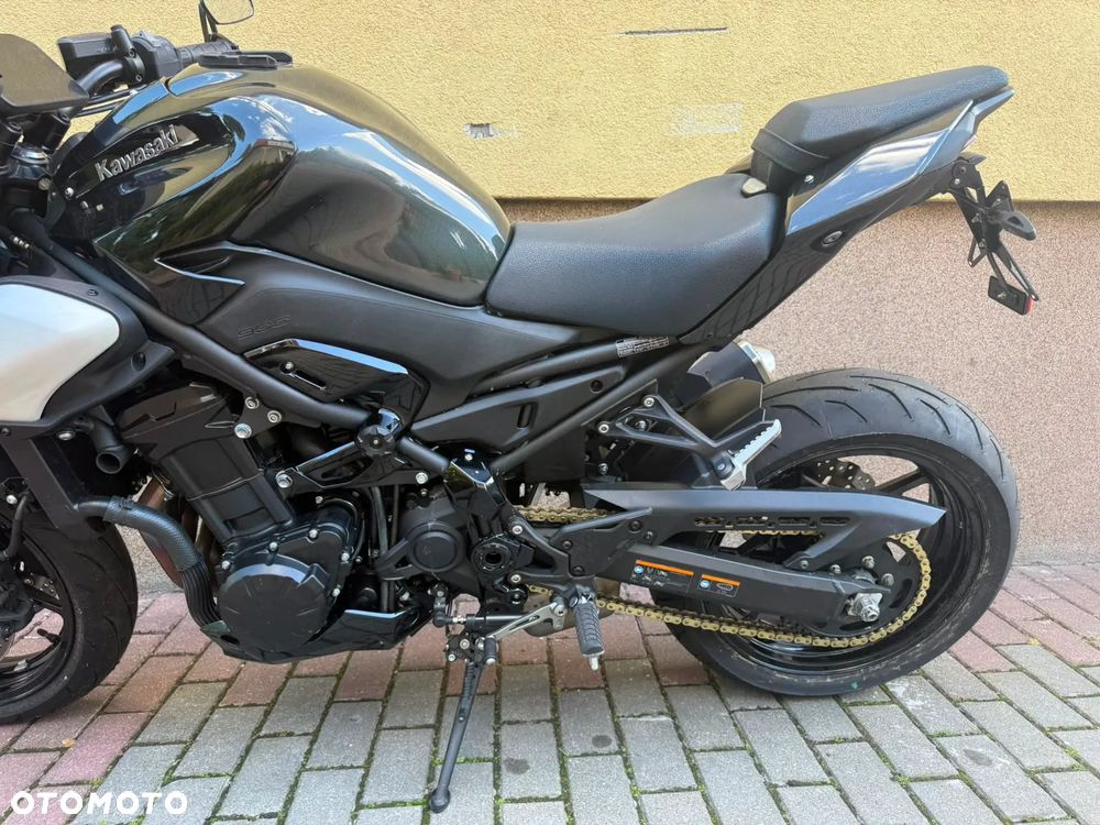 Kawasaki Z 900 - 17