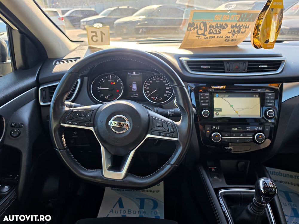 Nissan Qashqai - 10
