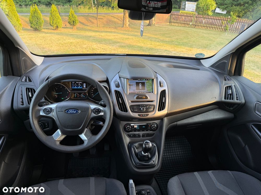 Ford Tourneo Connect 1.5 TDCi Start-Stop Titanium - 17