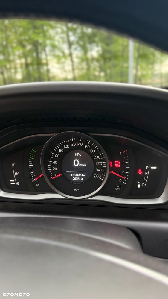 Volvo XC 60 D4 Drive-E Momentum - 9