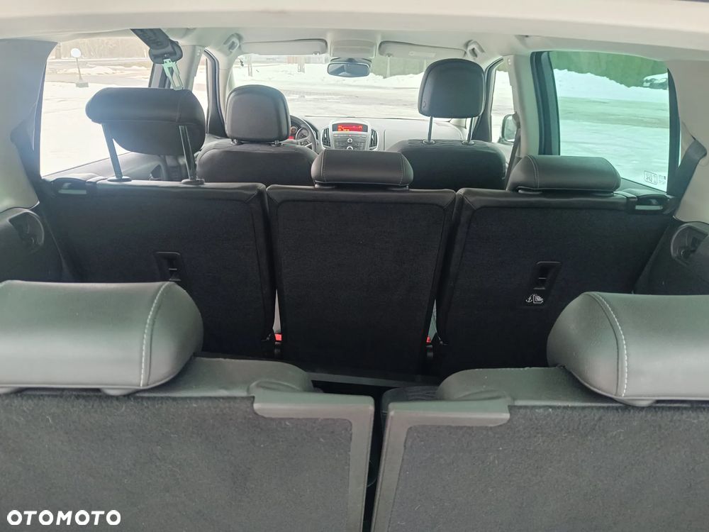 Opel Zafira - 22