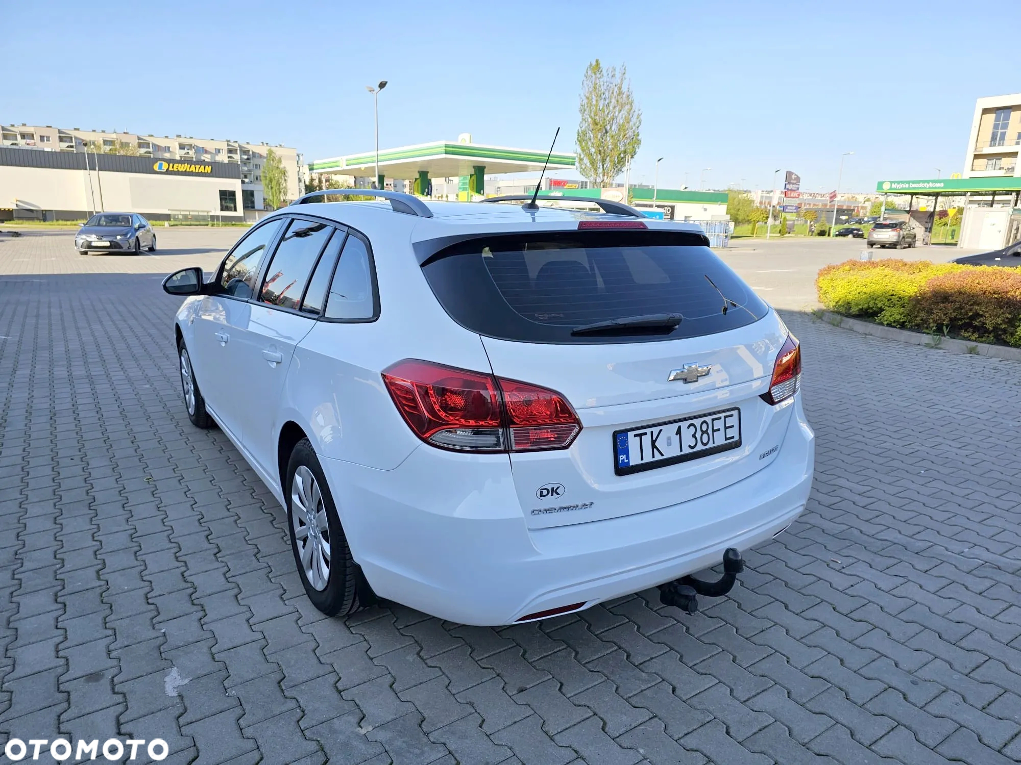 Chevrolet Cruze Station Wagon 1.6 LS+ - 17