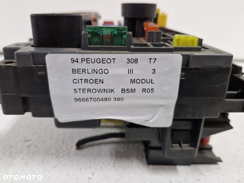 PEUGEOT 308 T7 BERLINGO III 3 CITROEN MODUŁ STEROWNIK BSM R05 9666700480 - 6