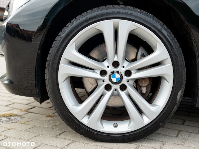 BMW Seria 3 335d xDrive Sport-Aut Luxury Line - 14