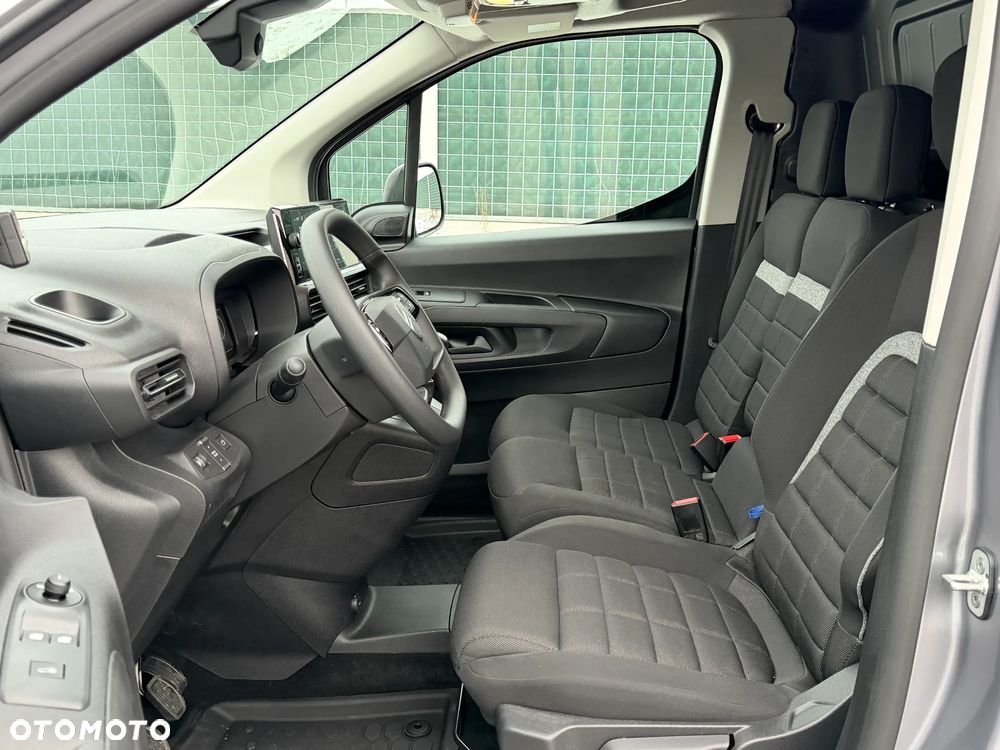Citroën BERLINGO // CHŁODNIA // IZOTERMA // SALON PL // FABRYCZNA GWARANCJA // 1 WŁ // FV 23 % // - 26