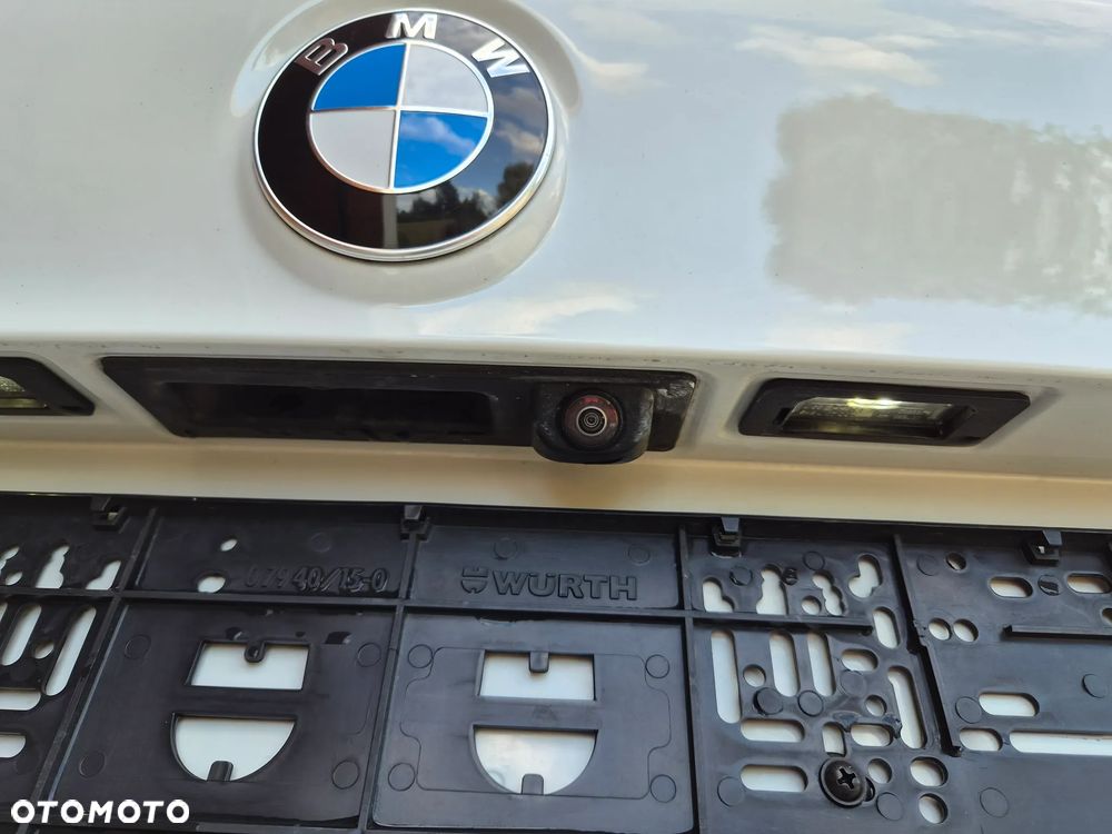 BMW X1 sDrive18d Advantage sport - 9
