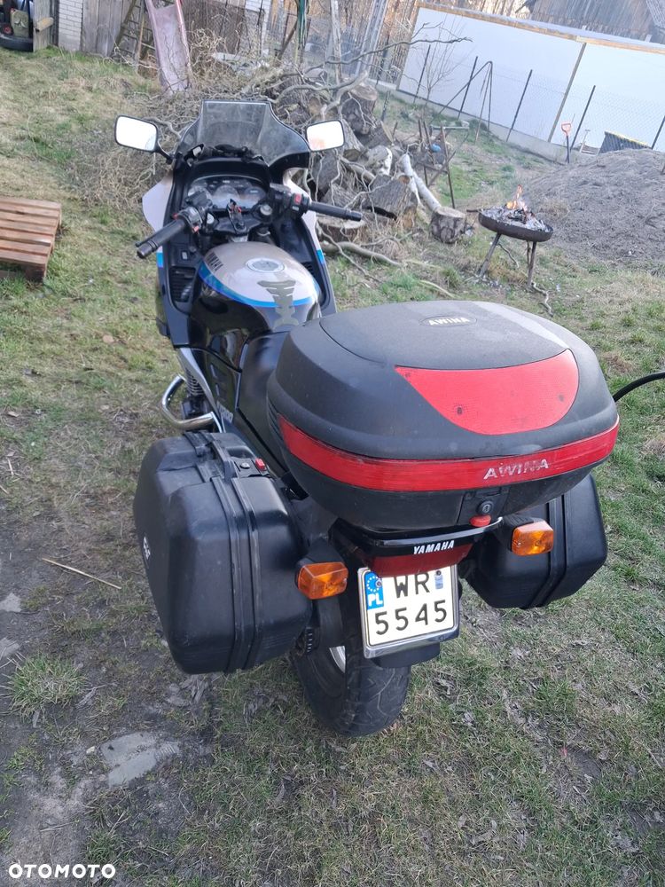 Yamaha FJ - 2