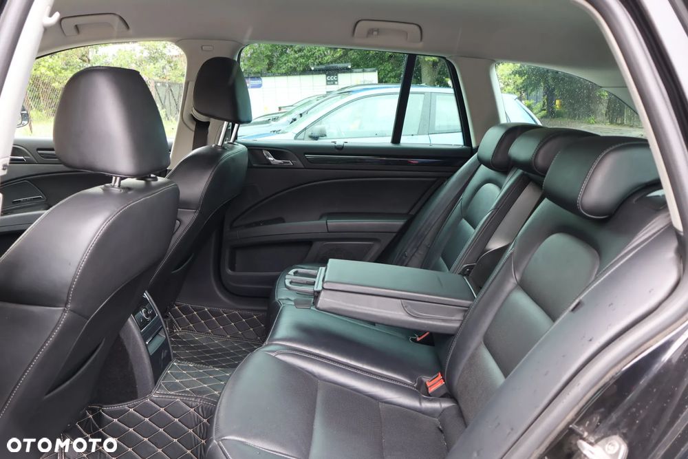 Skoda Superb 2.0 TDI 4x4 Business DSG - 15