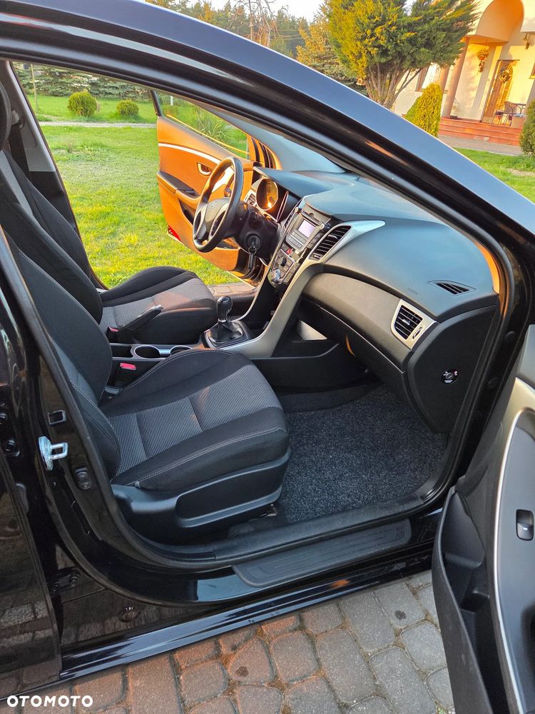 Hyundai i30 1.4 Fifa World Cup Edition - 15