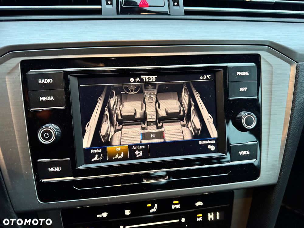 Volkswagen Passat Variant 1.5 TSI EVO Business - 19