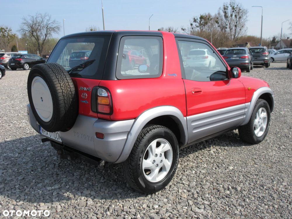 Toyota RAV4 2.0 Special - 5