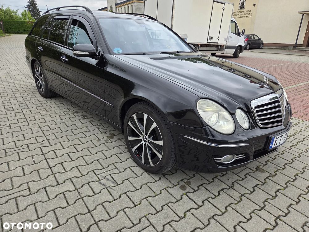 Mercedes-Benz Klasa E 320 CDI 4-Matic Avantgarde - 4