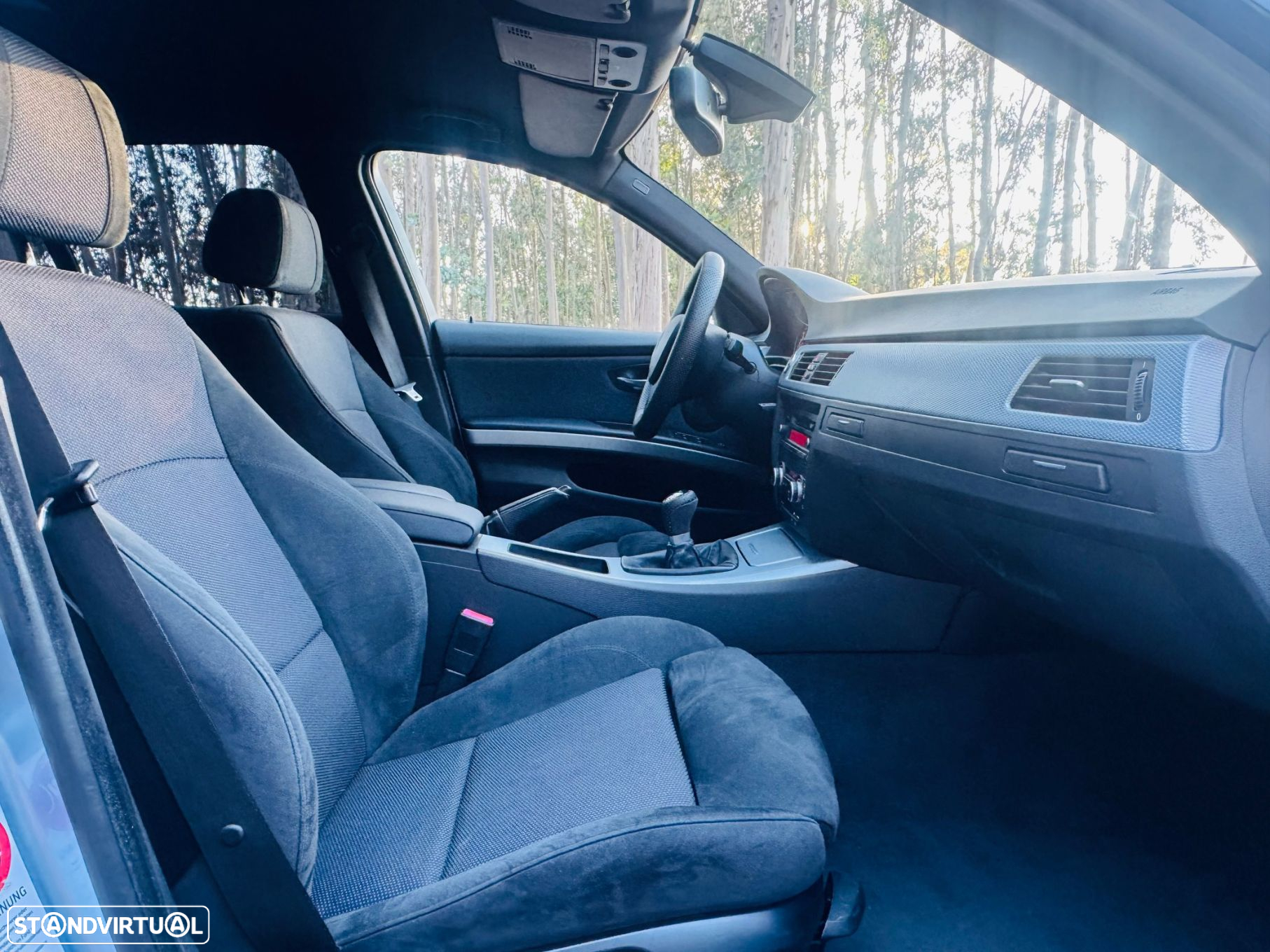 BMW 320 d Touring Pack M - 35