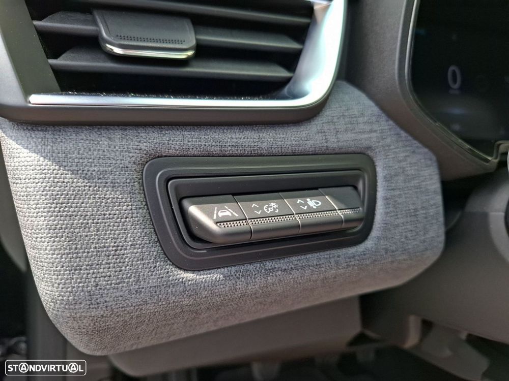 Renault Clio 1.0 TCe Evolution — fotografia 21