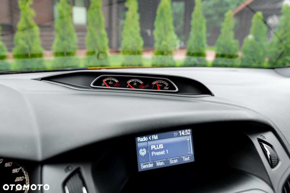 Ford Focus 2.0 EcoBoost ST - 33