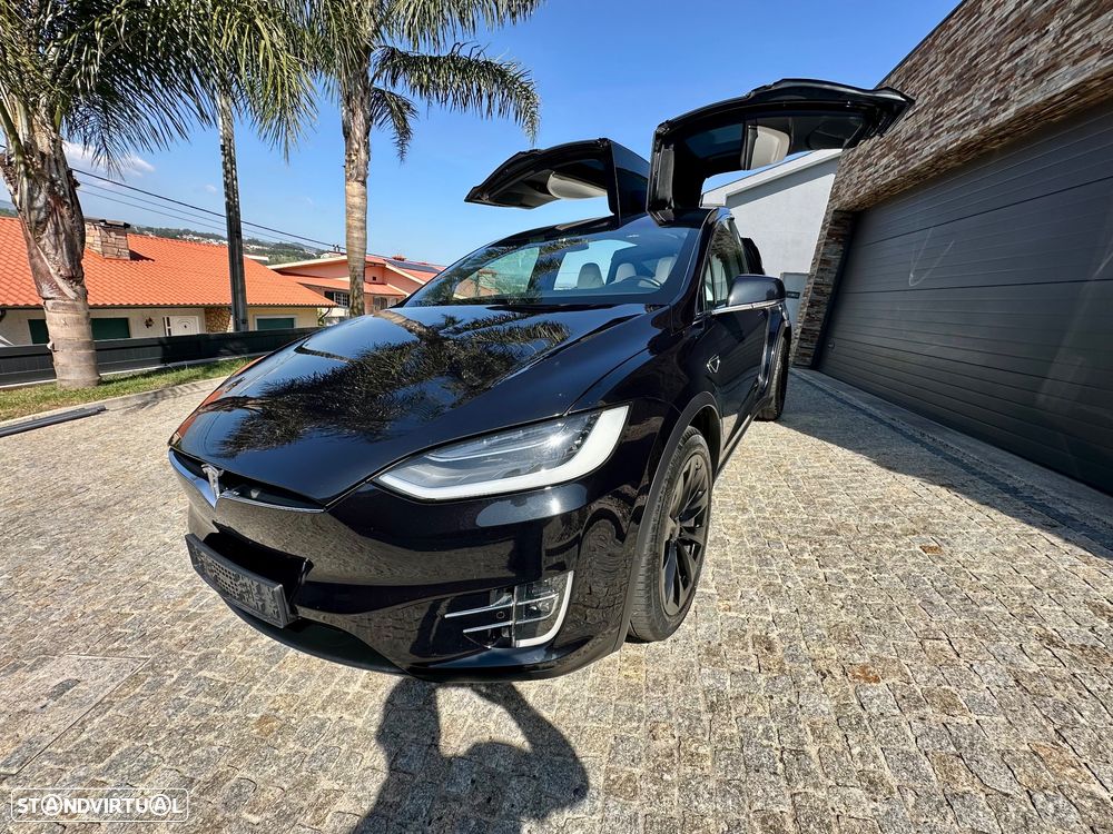 Tesla Model X P90D AWD - 1
