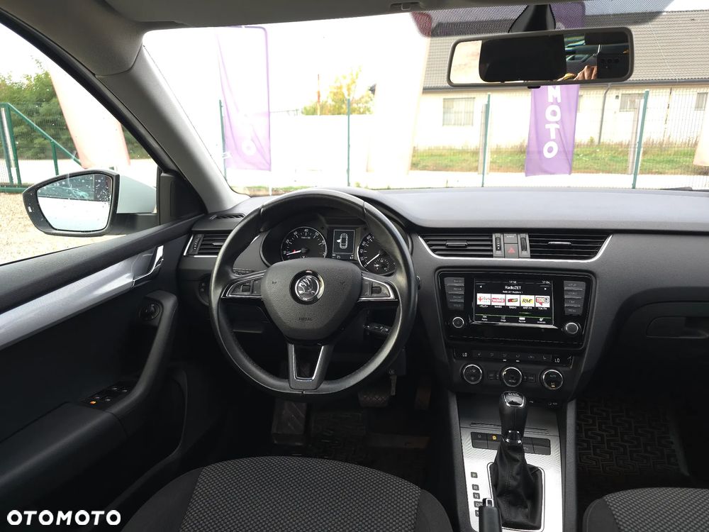 Skoda Octavia 1.4 TSI Ambition DSG - 34