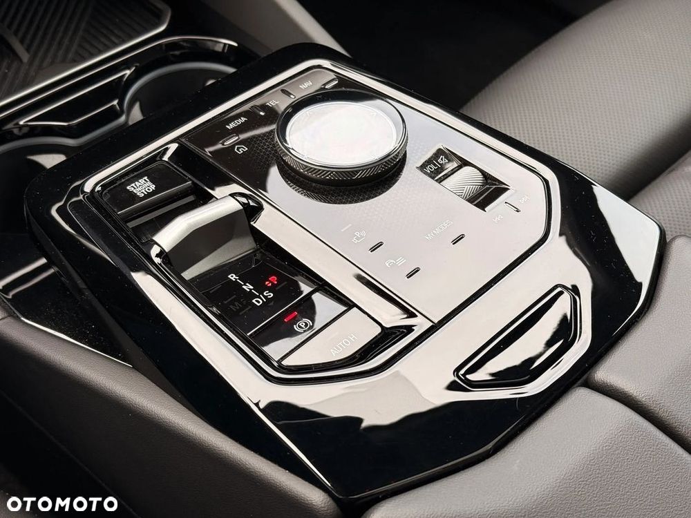 BMW Seria 5 520d - 17