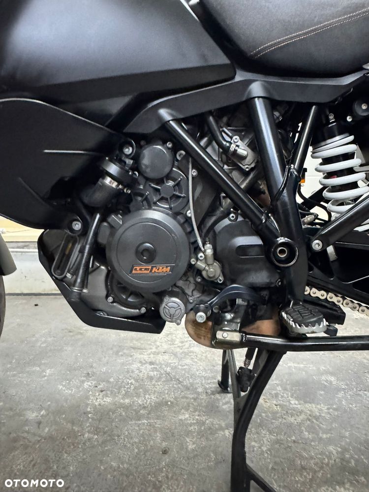 KTM Adventure - 14