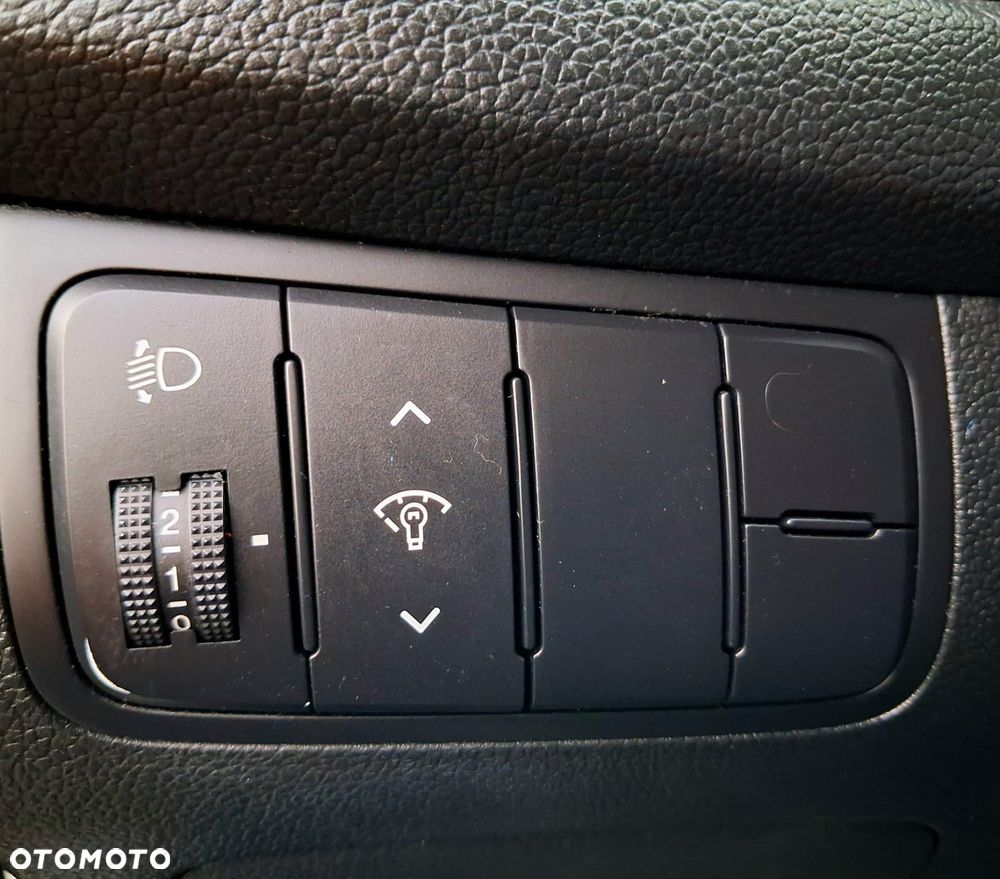 Kia Ceed 1.6 CRDi L - 30