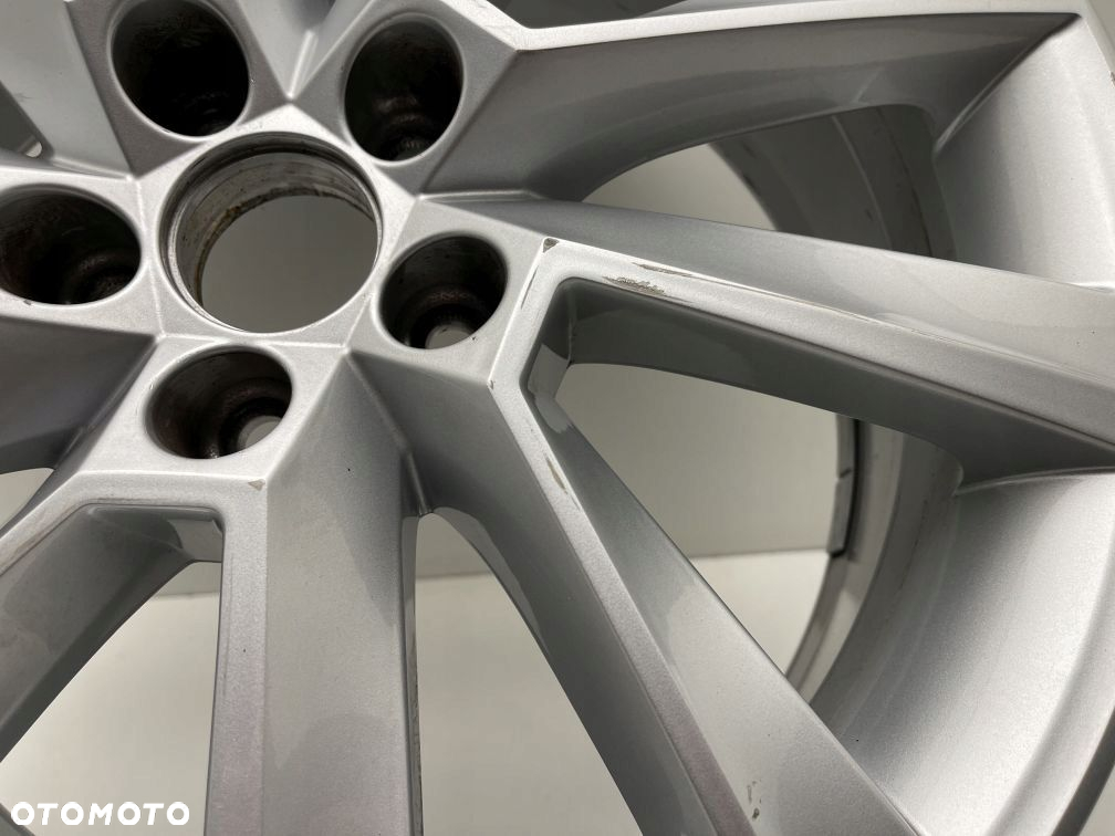 FELGA SKODA SCALA KAMIQ 6,5J 17 ET40 657601025D - 2