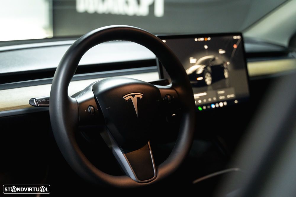 Tesla Model Y Tração Traseira - 6