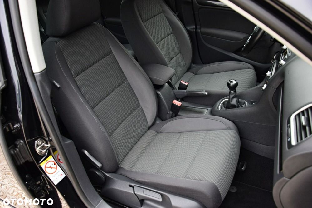 Volkswagen Golf 1.4 Comfortline - 37