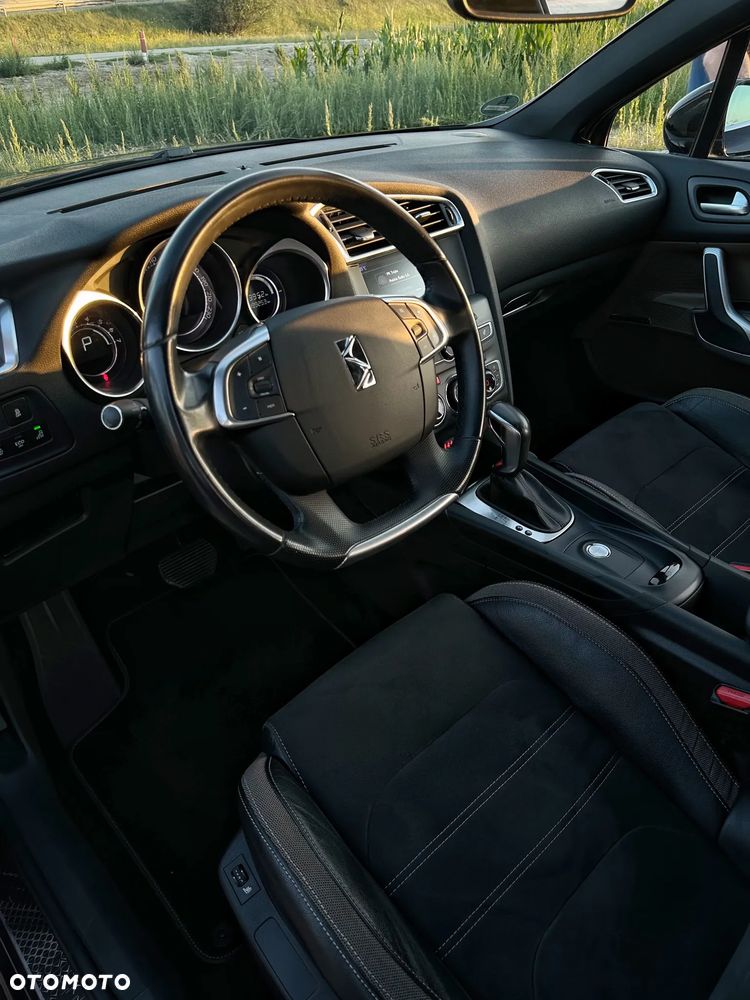 DS Automobiles DS 4 Crossback - 22