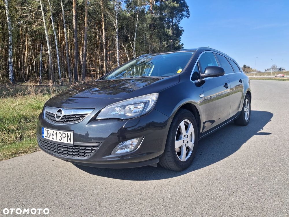 Opel Astra 1.4 Turbo Cosmo - 4