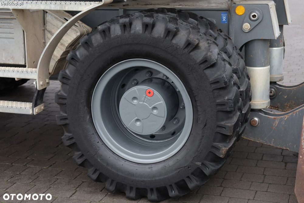 Liebherr A918 Compact - 26