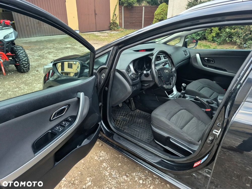 Kia Ceed ver-1-4-cvvt-dream--team-edition - 15