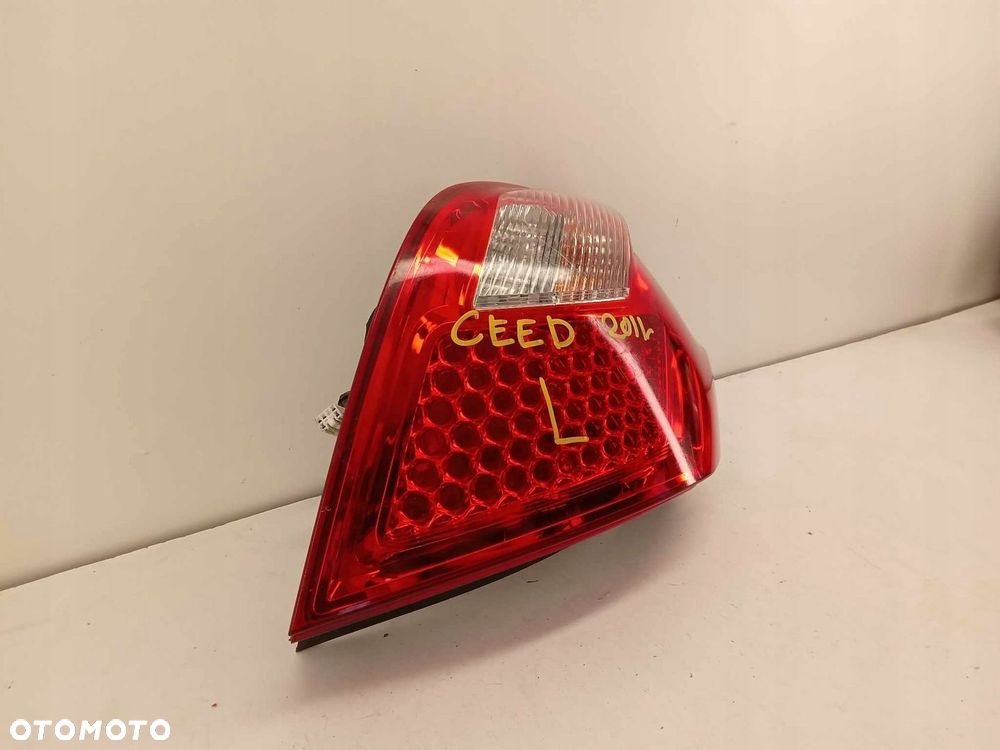 LAMPA LEWA TYLNA TYŁ KIA CEED I LIFT 9-12 - 6
