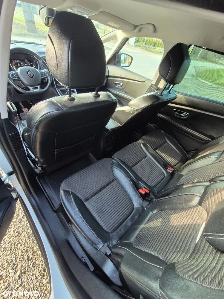 Renault Scenic - 9
