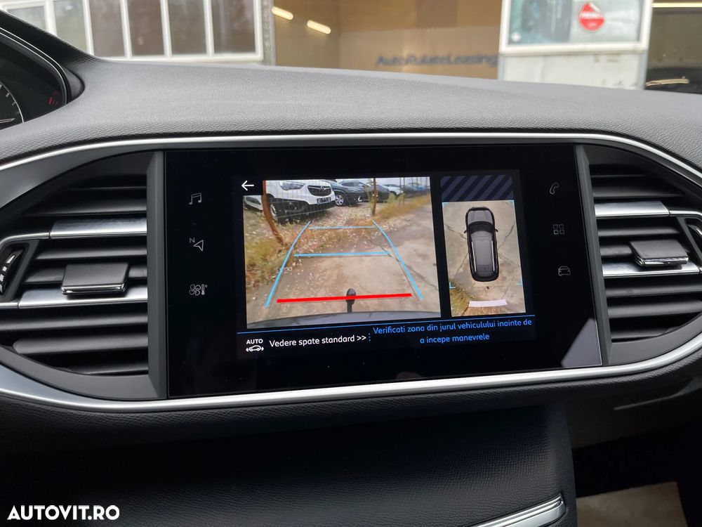 Peugeot 308 BlueHDi 130 EAT8 Allure - 13