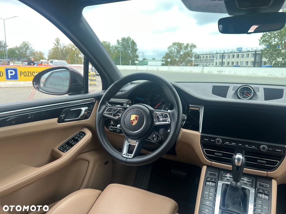 Porsche Macan Standard - 20