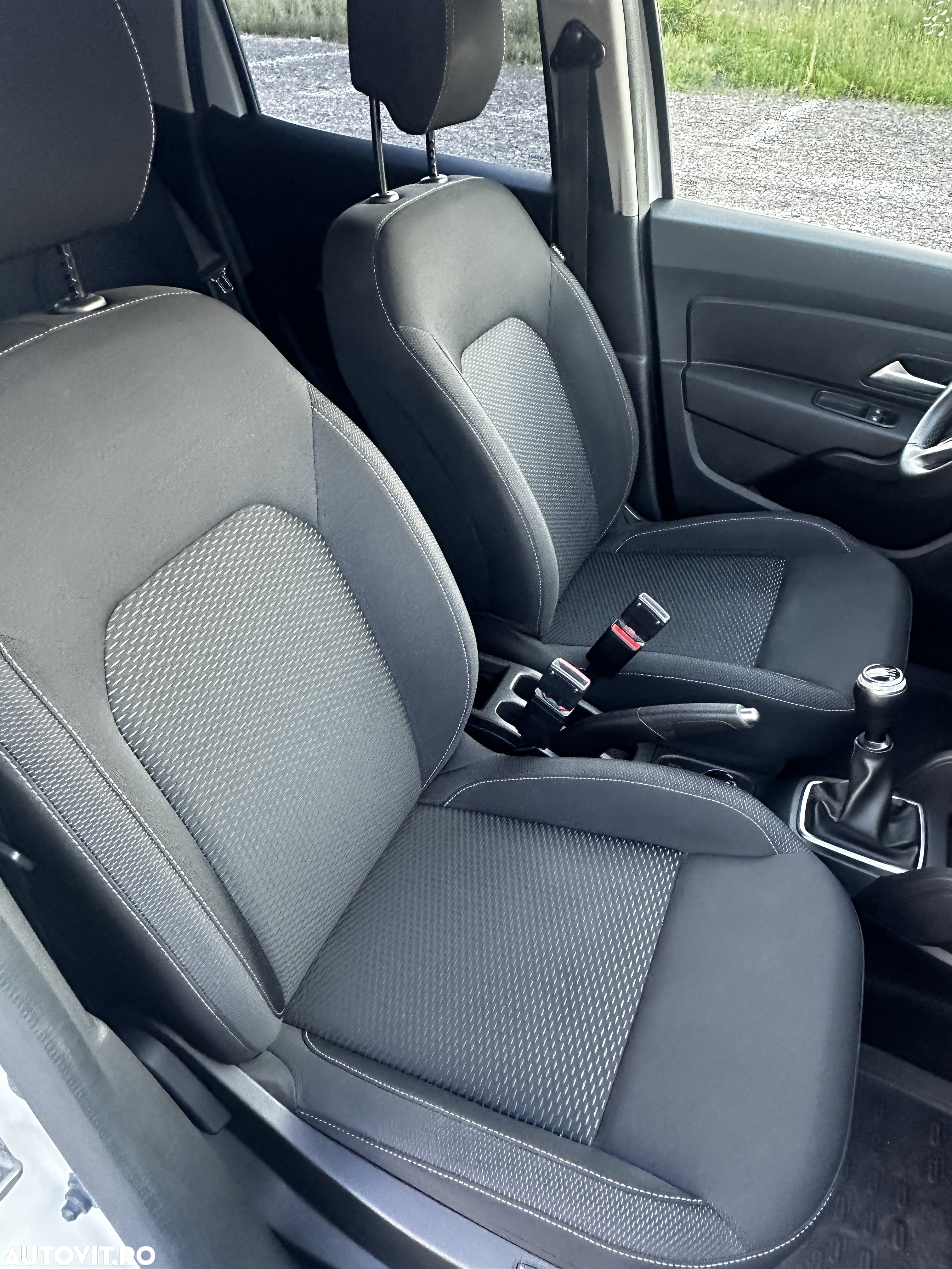 Dacia Duster Blue dCi 115 4WD Comfort - 13