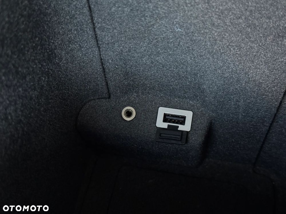 Volvo V50 1.6D DRIVe Momentum - 36