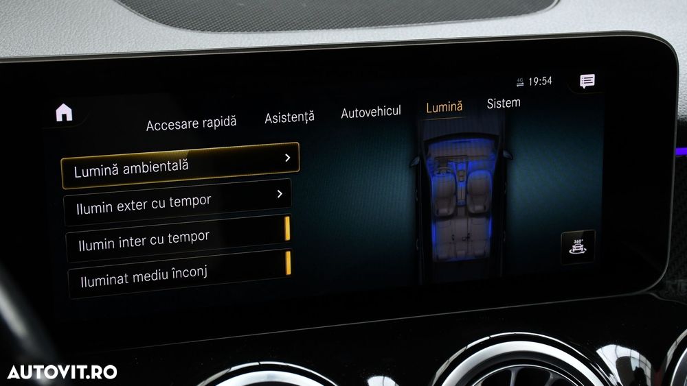 Mercedes-Benz GLB 200 d 4MATIC 8G-DCT AMG Line - 22