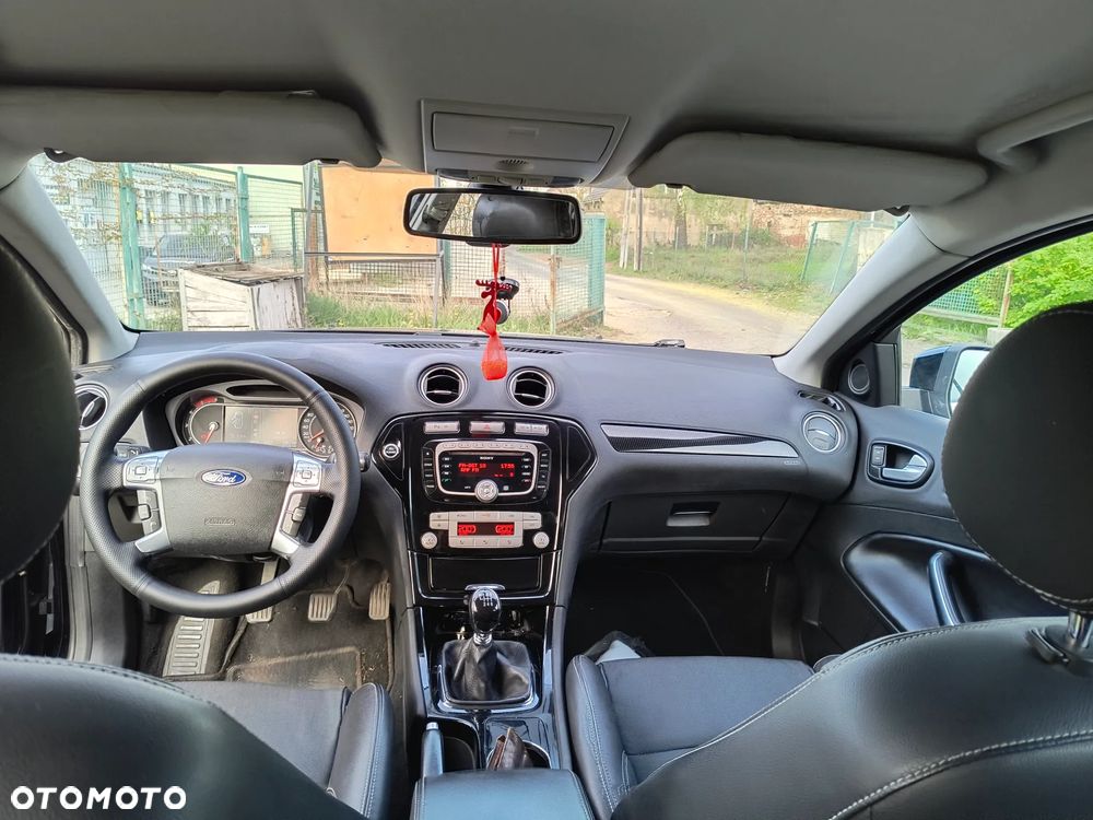 Ford Mondeo 2.0 TDCi Titanium - 8