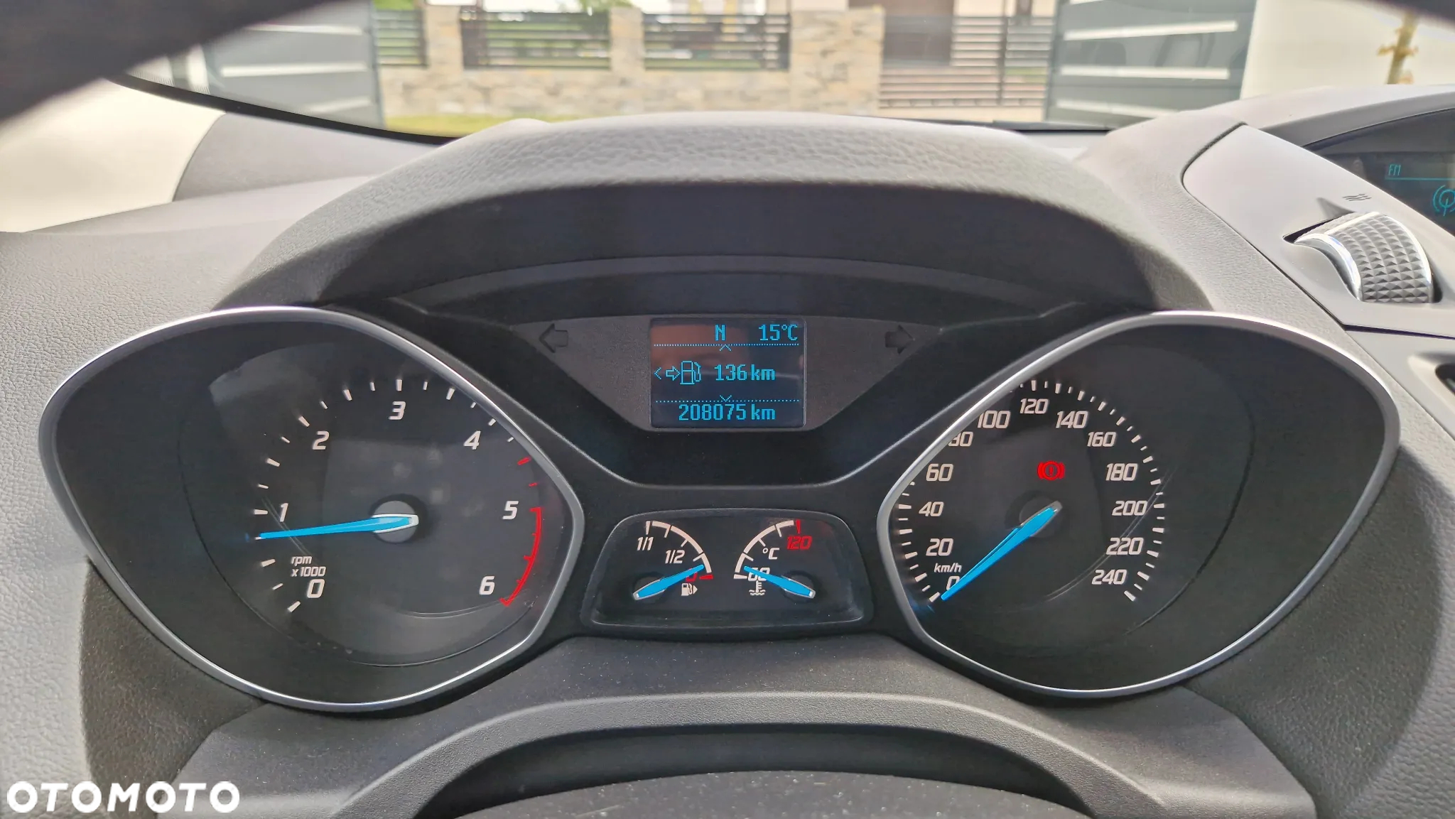 Ford Kuga 2.0 TDCi 2x4 Titanium - 19