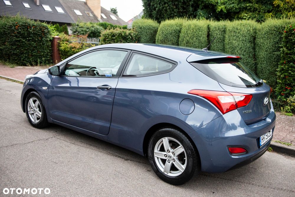 Hyundai i30 1.4 Comfort - 12