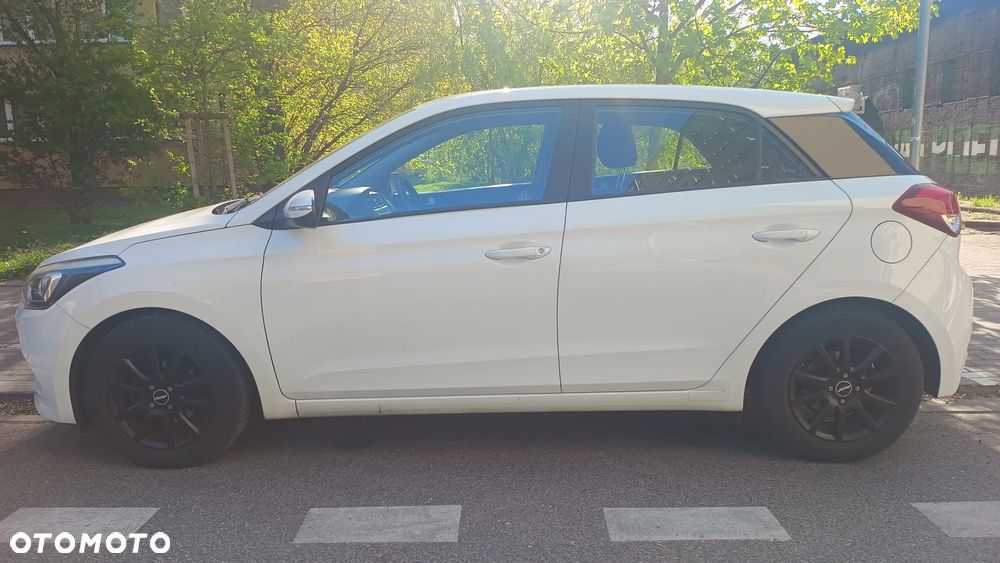 Hyundai i20 1.4 Comfort - 10