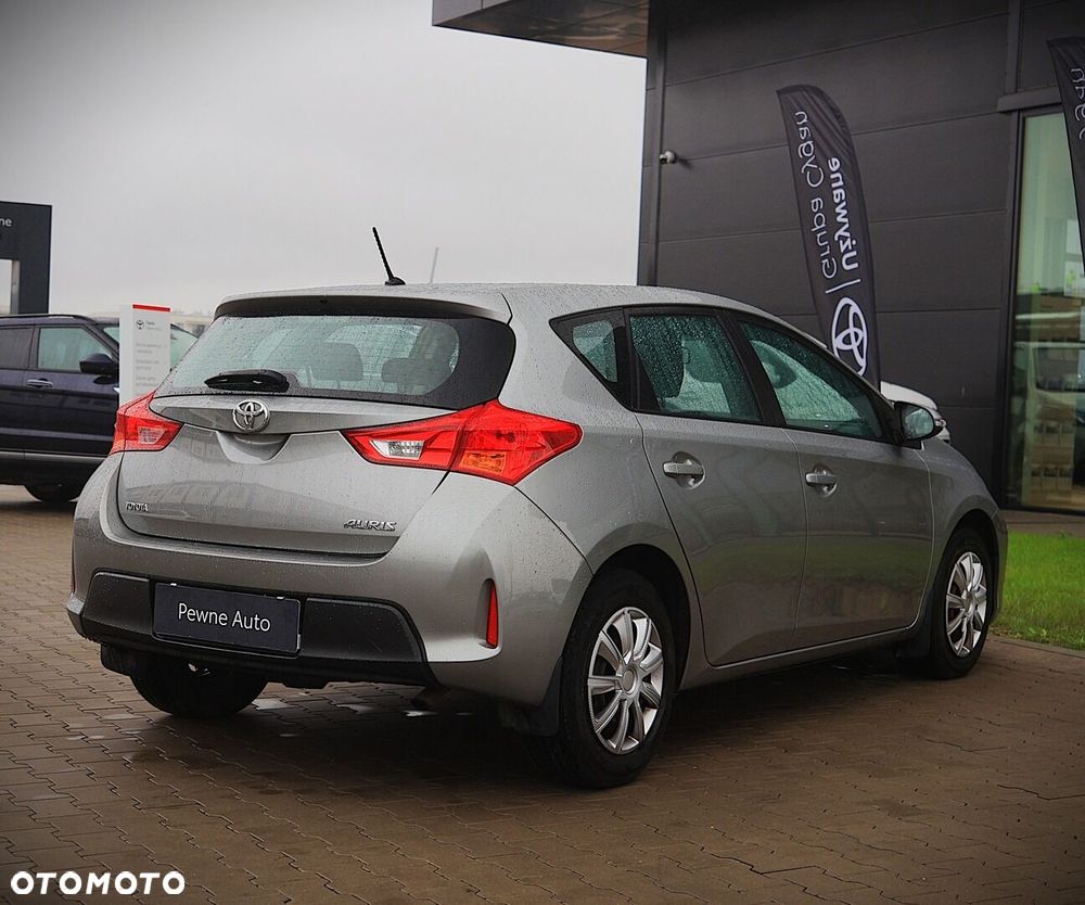 Toyota Auris 1.4 D-4D Active - 7